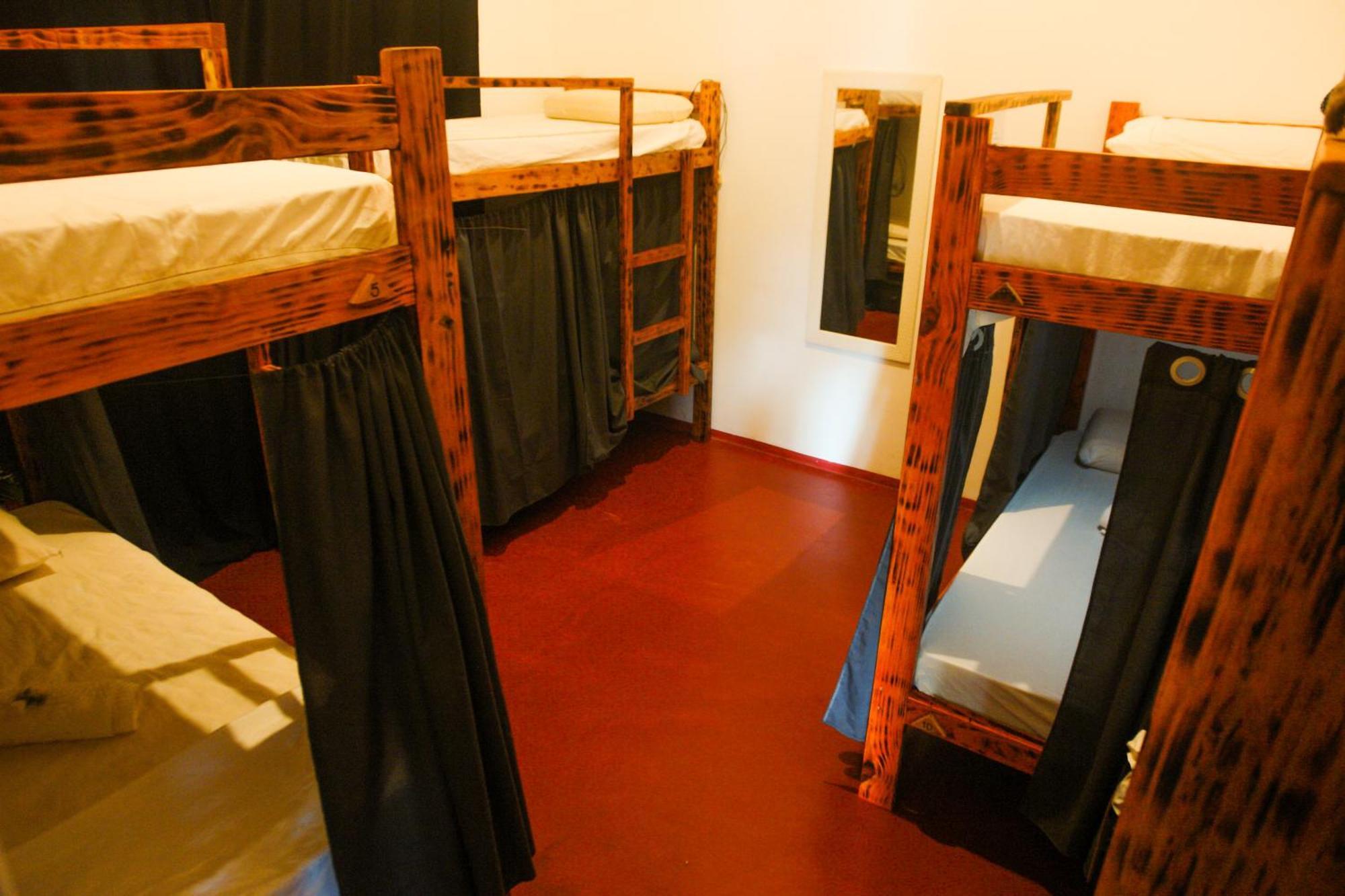 Hostel Caraivando エクステリア 写真